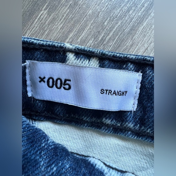 COLLUSION x005 Straight Leg Bleach Splatter Ultra High Waisted Jeans. Size 25 - Picture 6 of 10